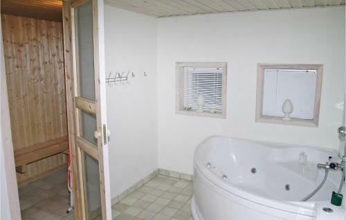 Holiday Home Perlevej