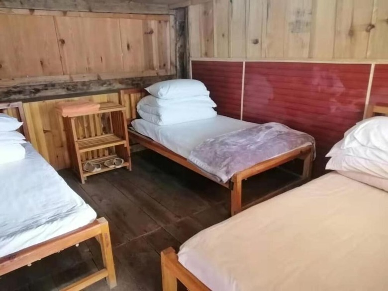 Hostal Ancient Road Youth Hostel