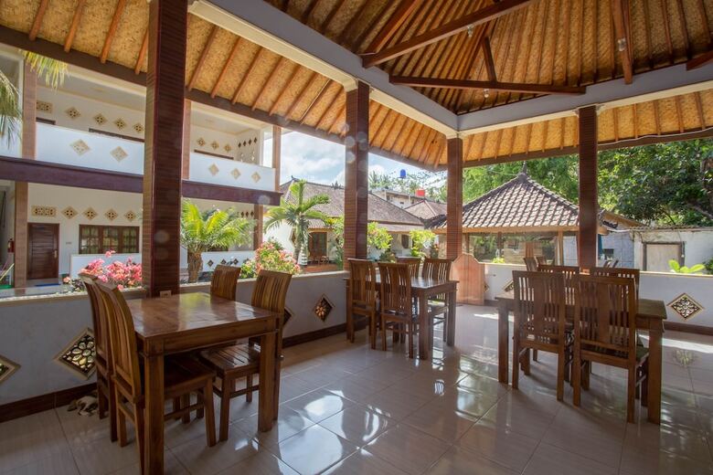 Hostal Oyo 1895 Lamancha Homestay