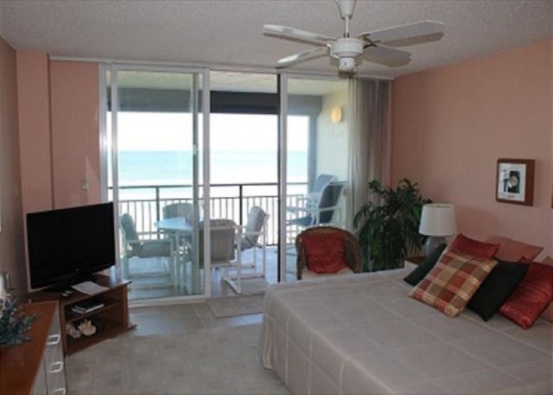 3 Bedroom Oceanfront Luxury Condo - Sand Dollar Iii, 404