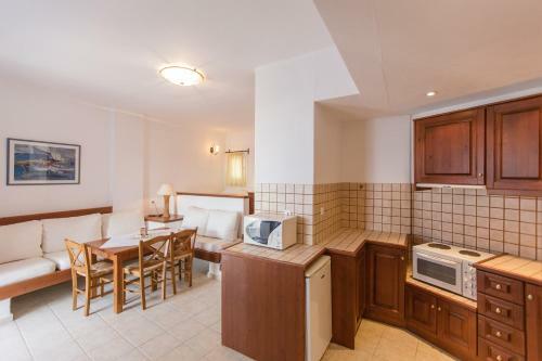 Apartamentos Akrotiri