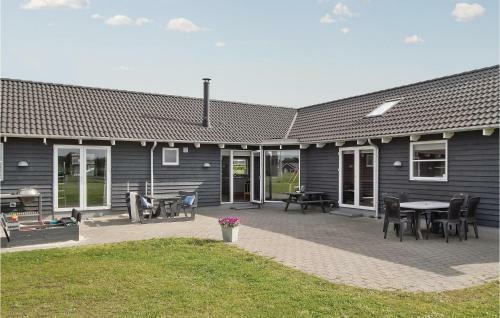 Holiday Home Helledievej L�kken Denm