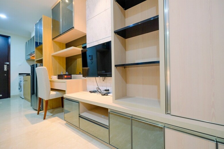 Minimalist With City View Studio @ Menteng Park Apartment