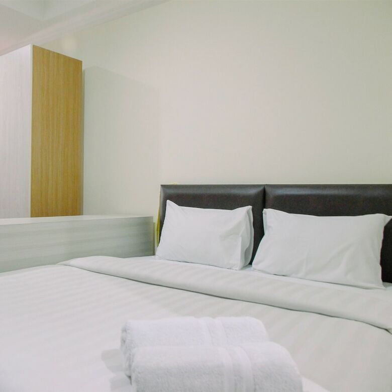 High Floor Studio With City View At Menteng Park Apartment