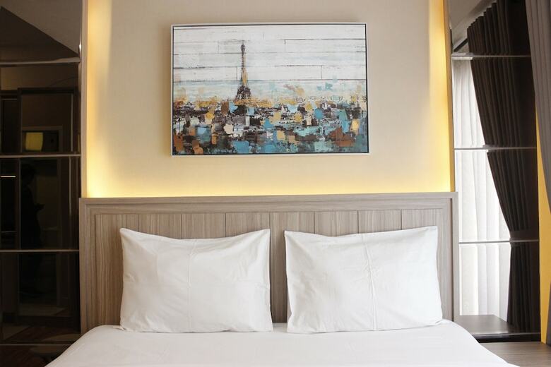Luxurious Studio Room @ Grand Asia Afrika Apartment