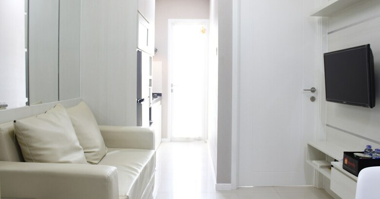 Luxurious 1br Apartment @ Parahyangan Residence