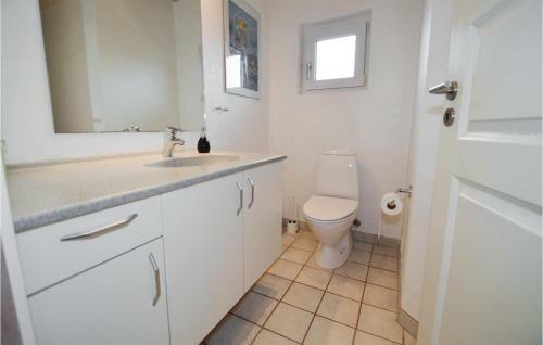 Holiday Home Toftevej L�kken V