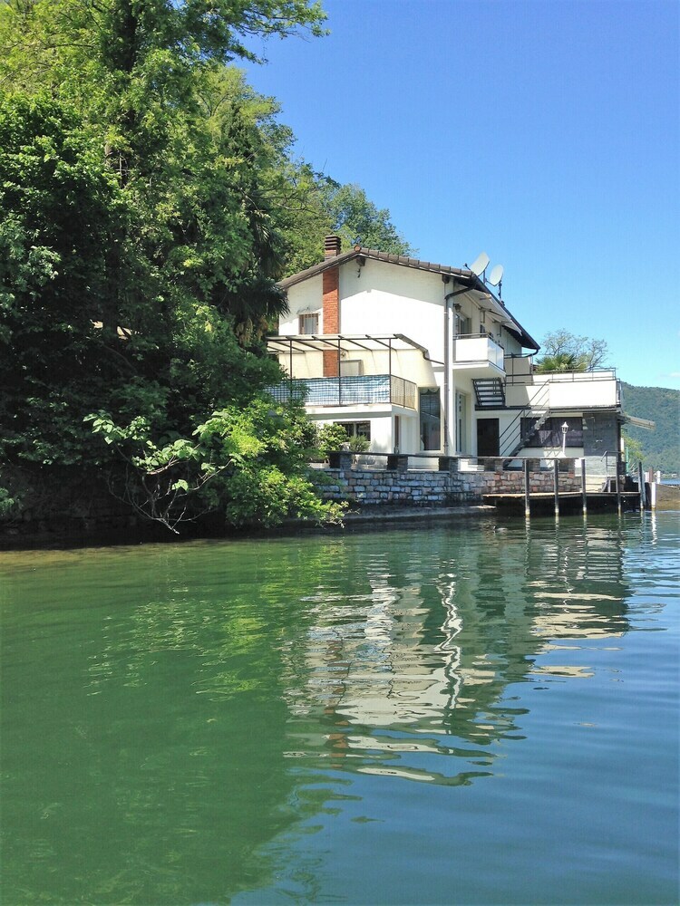 Direct On Lugano Lake: Take A Swim From Your Villa