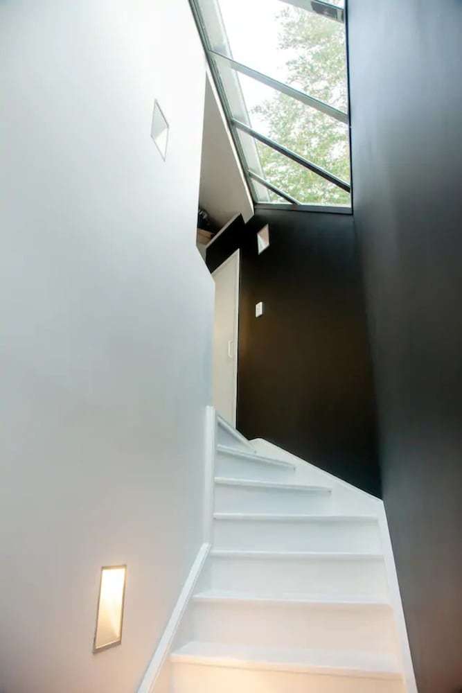 Bright 2 Bedroom Townhouse In Central Parnell