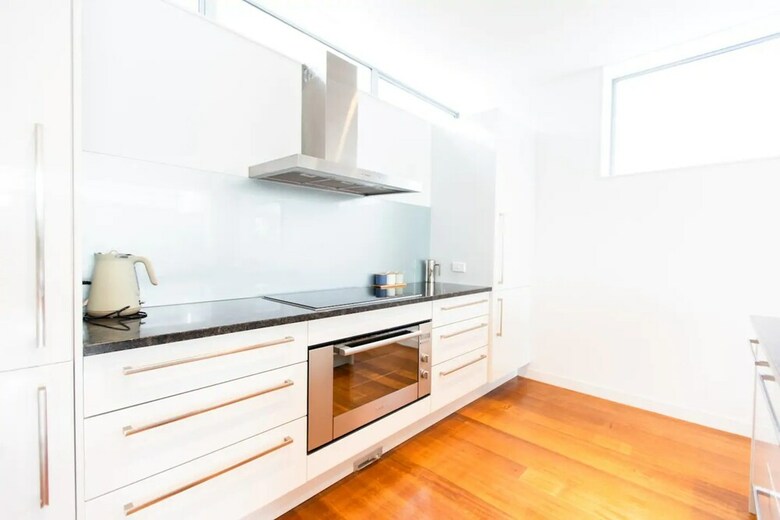 Luxury 4 Bedroom Home With Private Cinema