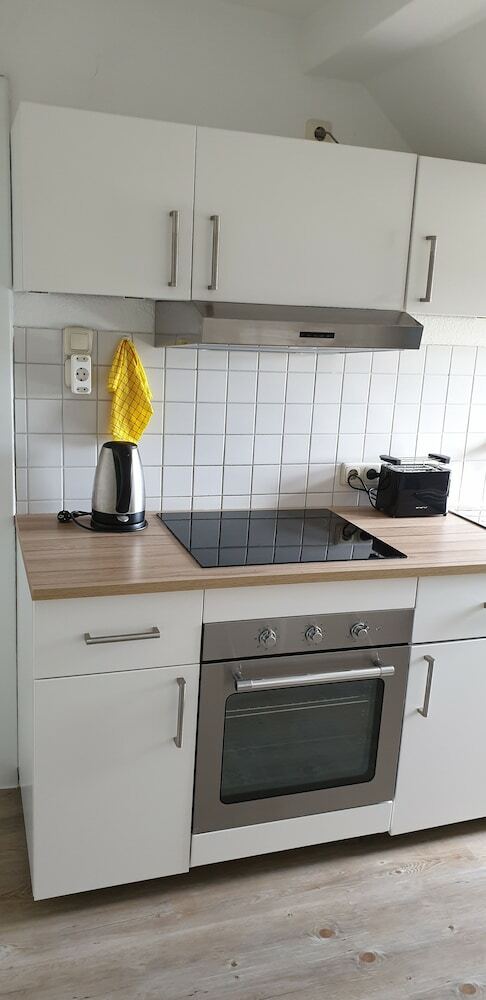 Apartamentos Messeappartement In K�ln Niehl