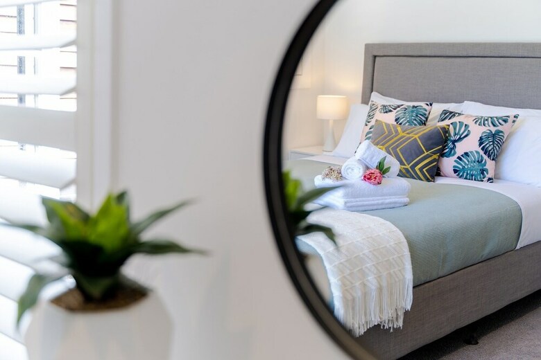 Apartamentos Artemis Modern 2 Bedrooms Unit In Castor Bay