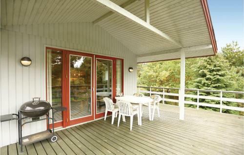 Holiday Home Malurtvej Aakirkeby II