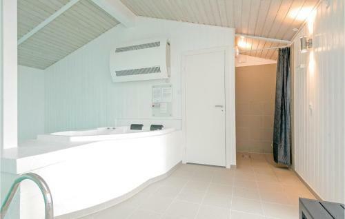 Holiday Home Sarasvej L�kken I