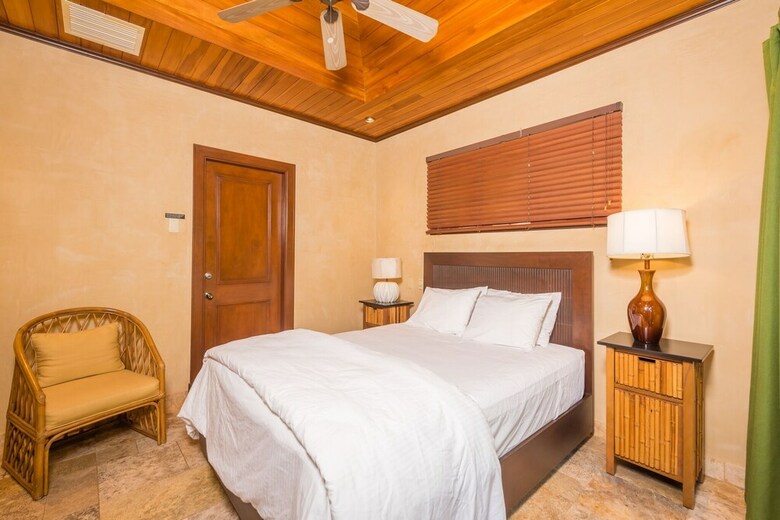 Jet Luxury At Langosta Beachresortvillas