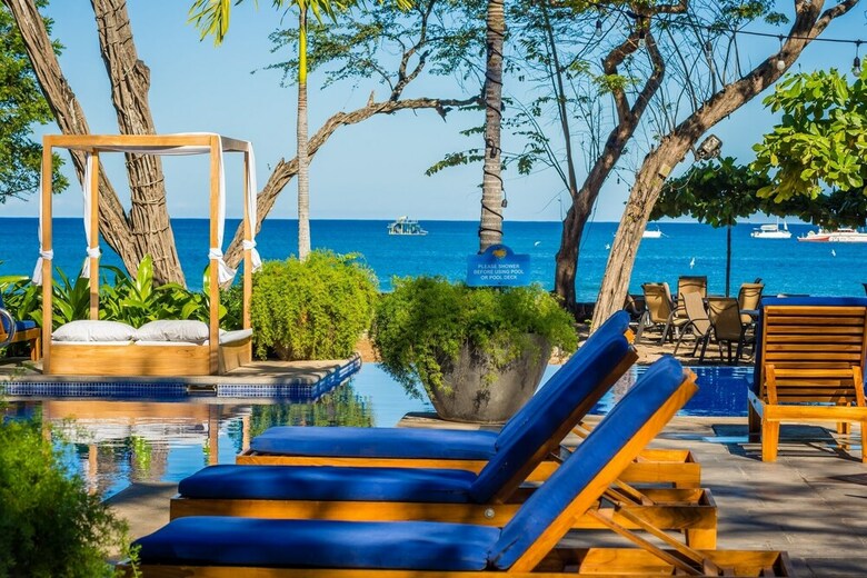 Jet Luxury At Langosta Beachresortvillas