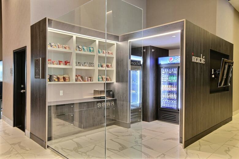 Hotel Courtyard By Marriott Montreal Brossard