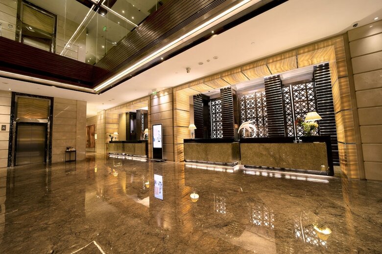 Hotel Crowne Plaza New Delhi Rohini