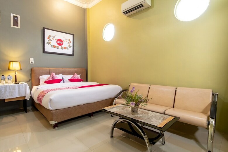 Hotel Oyo 1349 Green Elite Syariah