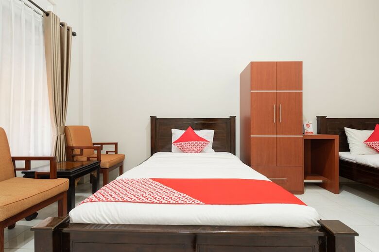 Hotel Oyo 1885 Wisma Wongso Syariah
