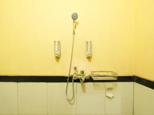 Hotel Oyo 1594 Al Firdausi Residence