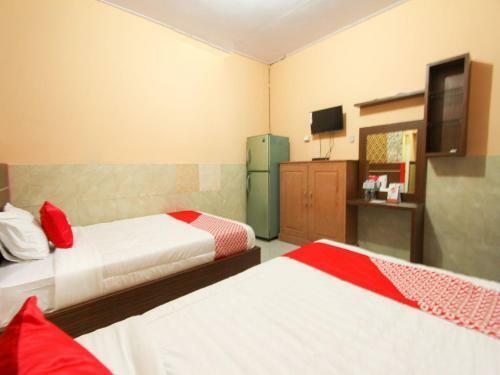 Hotel Oyo 1594 Al Firdausi Residence