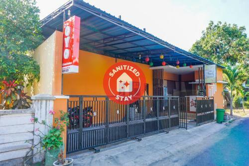 Hotel Oyo 1594 Al Firdausi Residence