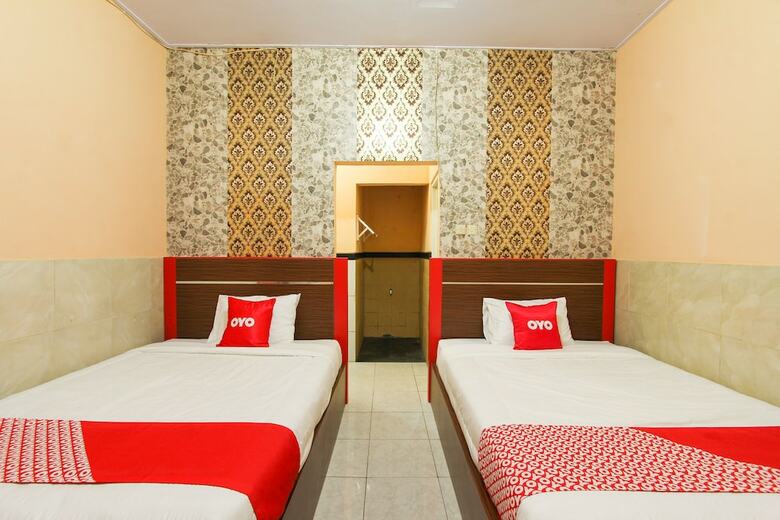 Hotel Oyo 1594 Al Firdausi Residence