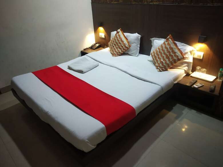 Hotel Adb Rooms Glance Inn Laxmi Nagar