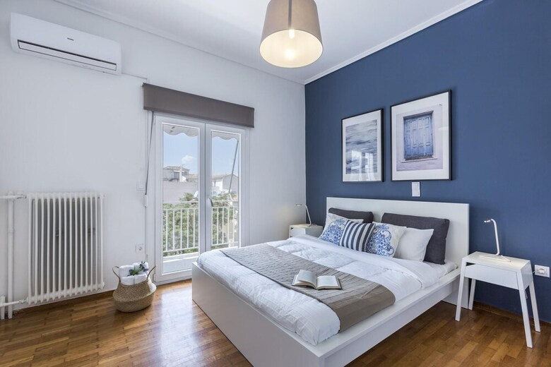 Elegant 2 Bedroom Apartment In Thissio