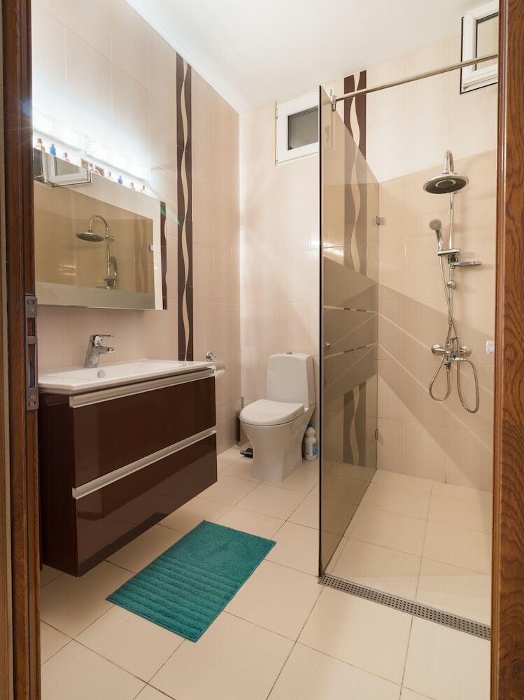 Fm Luxury 2-bdr Apartment - Rocky House