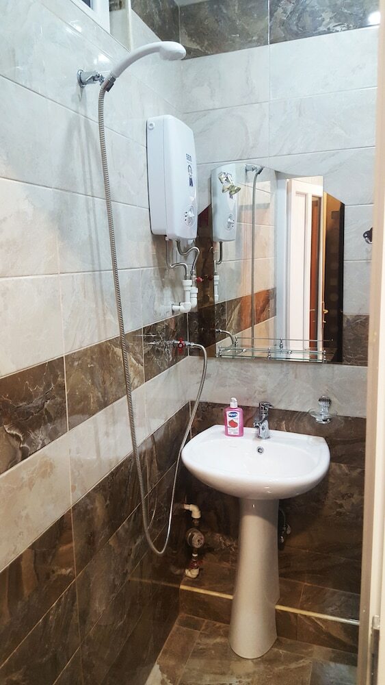Hostal Friend House - Hostel