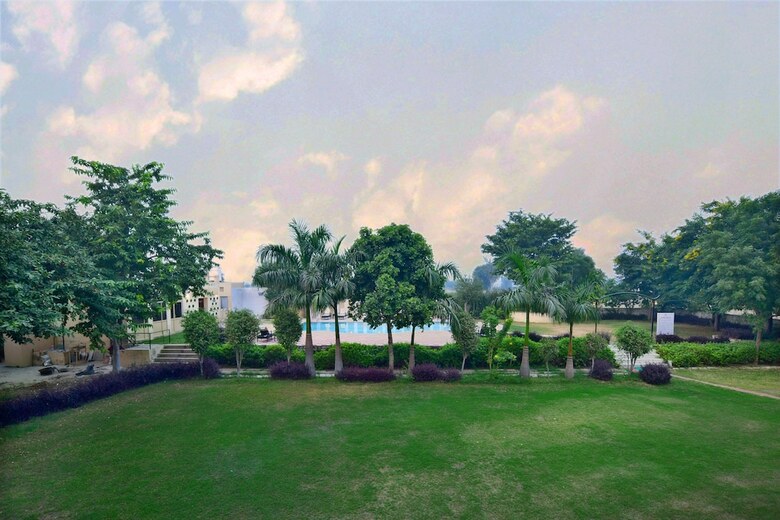 Hotel Pride Kadamb Kunj Resort - Bharatpur