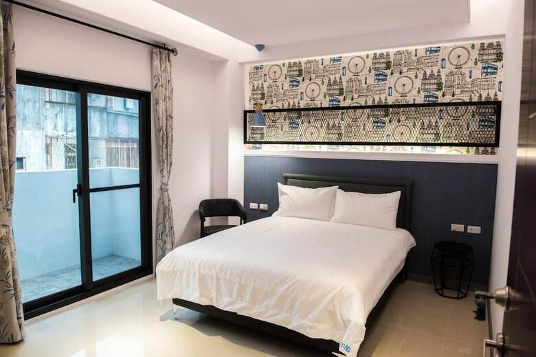 Hotel Travel Mind