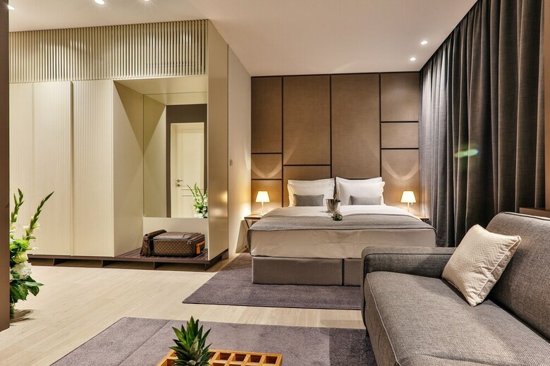 Avanti Hotel & Spa