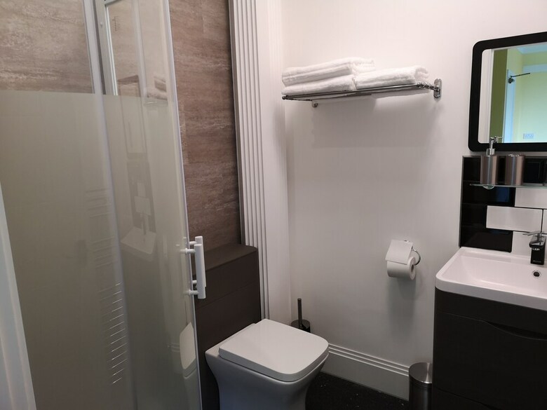 Hotel Harlestone Retreat- Adults Only