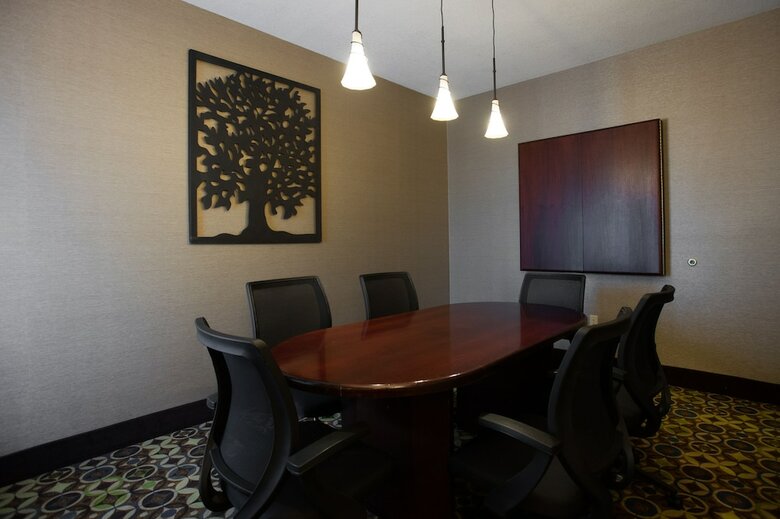 Hotel Holiday Inn Express Topeka West I-70 Wanamaker