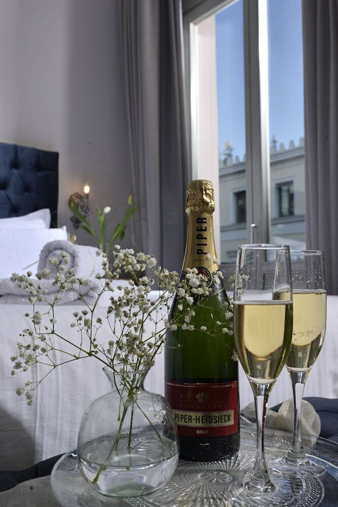 Athenian Vintage Apartments