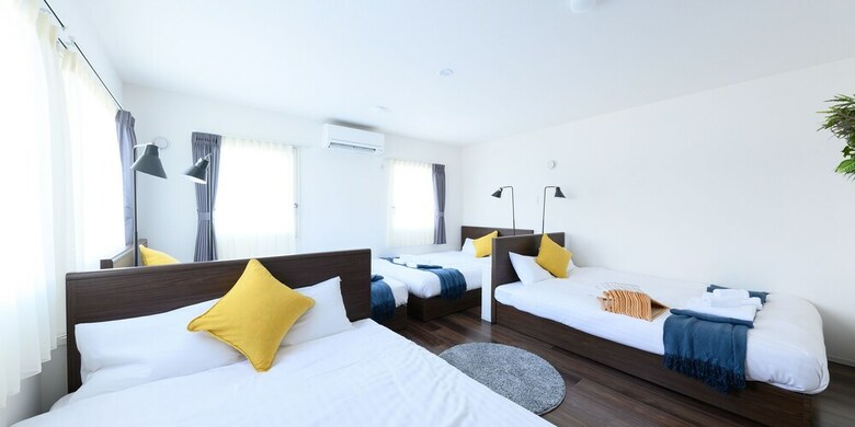 Apartamentos Casa de La Familia