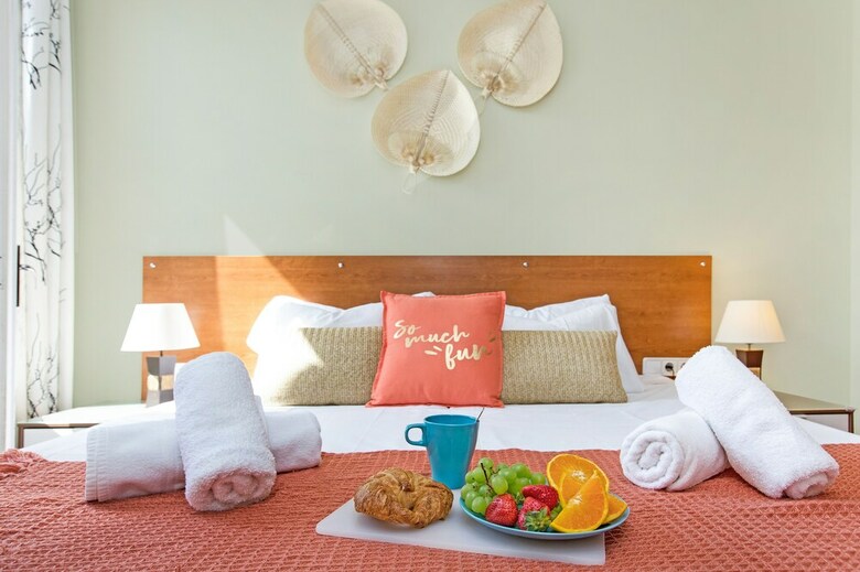 Apartamentos Stay U-nique Proven�a II