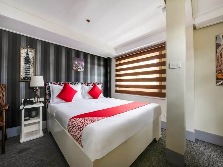 Hotel Oyo 492 Sunset View Ridge Residences