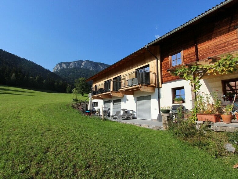 Spacious Apartment Near Ski Area In Itter