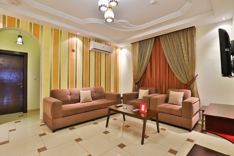 Oyo 365 Oyoon Jeddah Residential Units