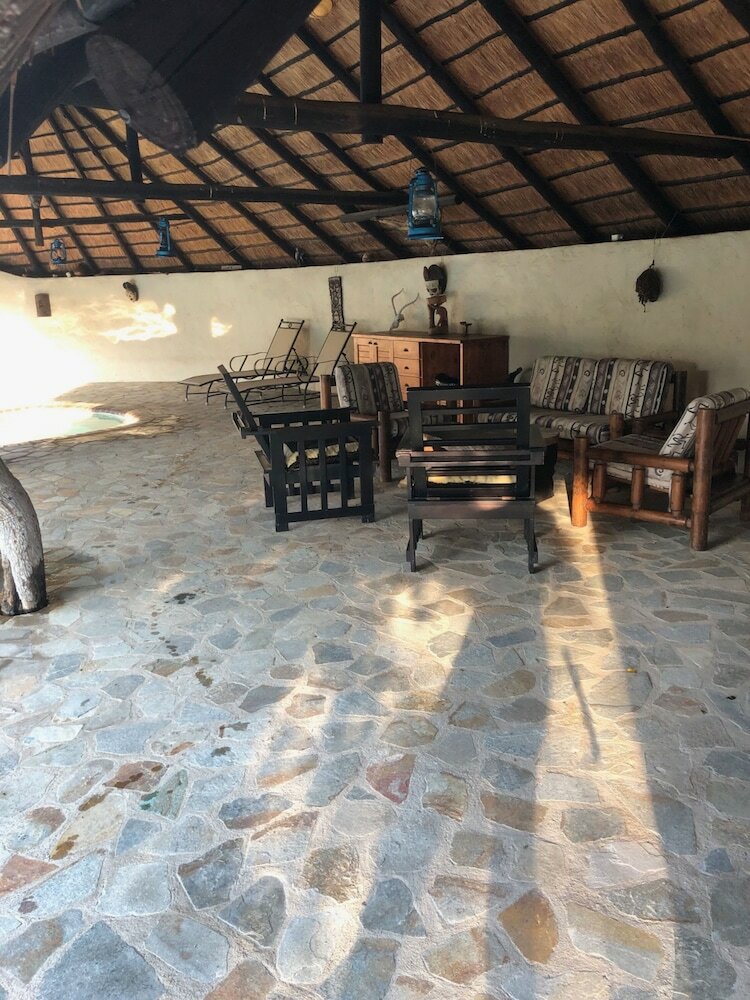 Thula Private Lodge