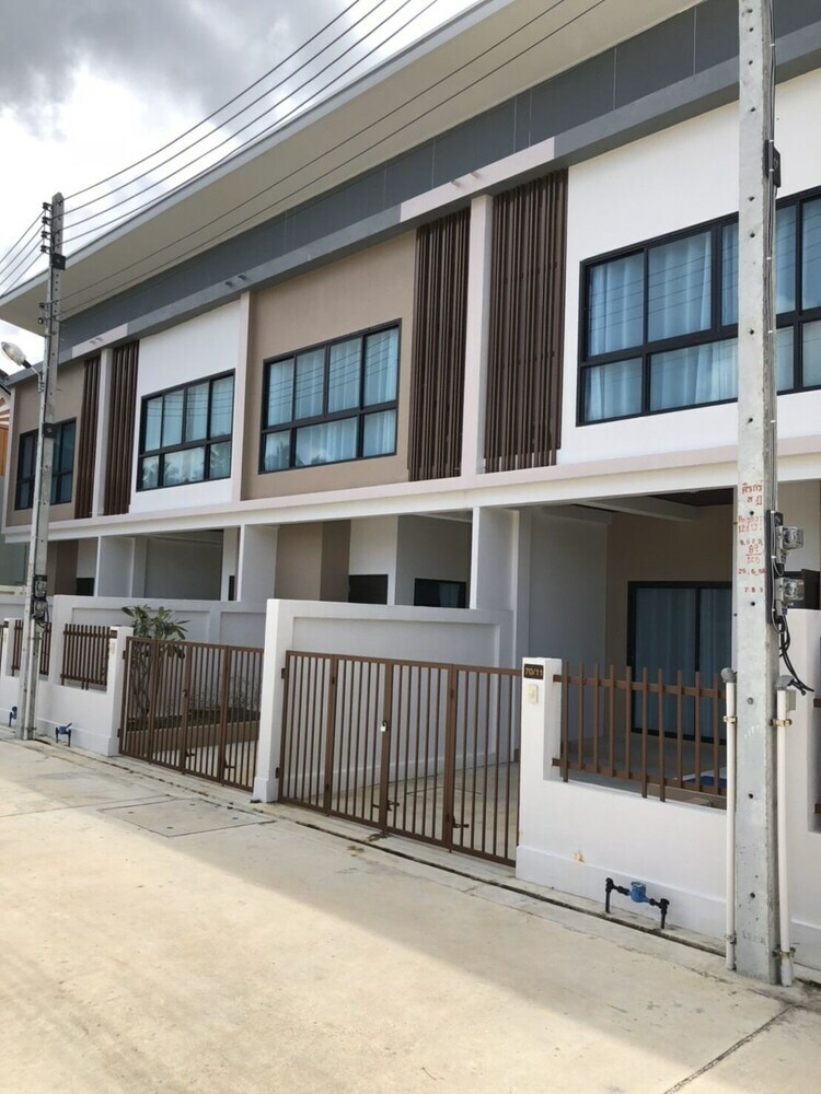 Samui Paca Place