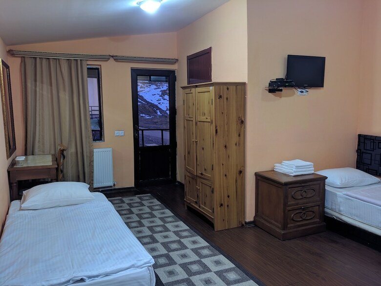 Shino Hotel