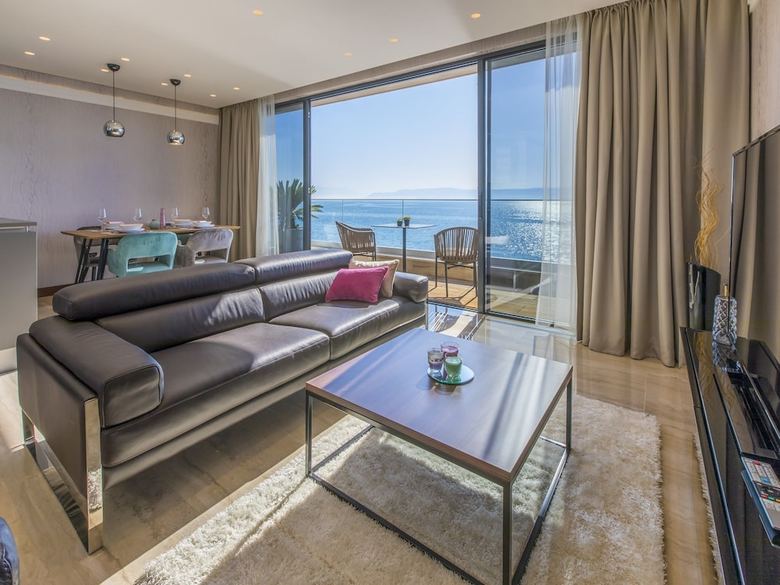 Apartments Del Mar 5