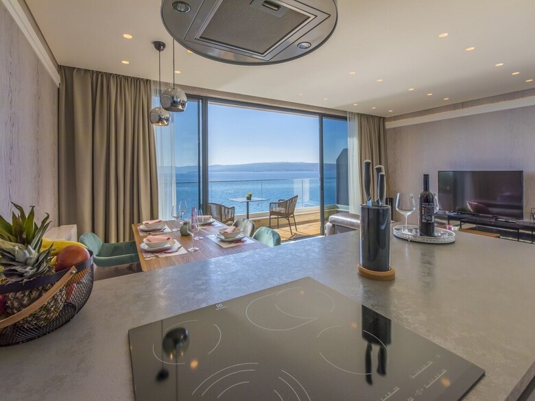 Apartments Del Mar 5