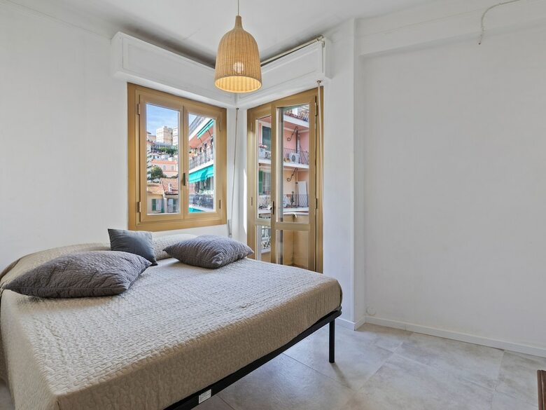 Sophisticated Apartment In Sanremo With Balcony
