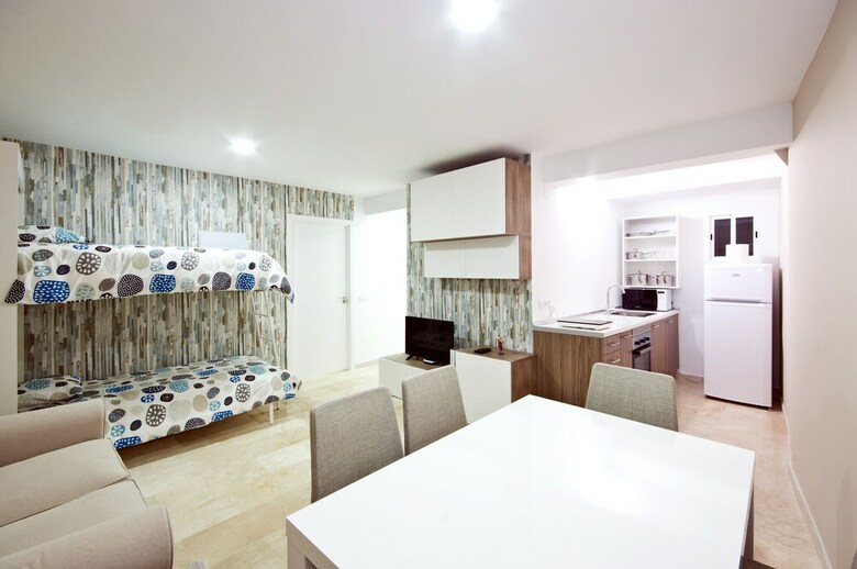 Oceany Apartahotel